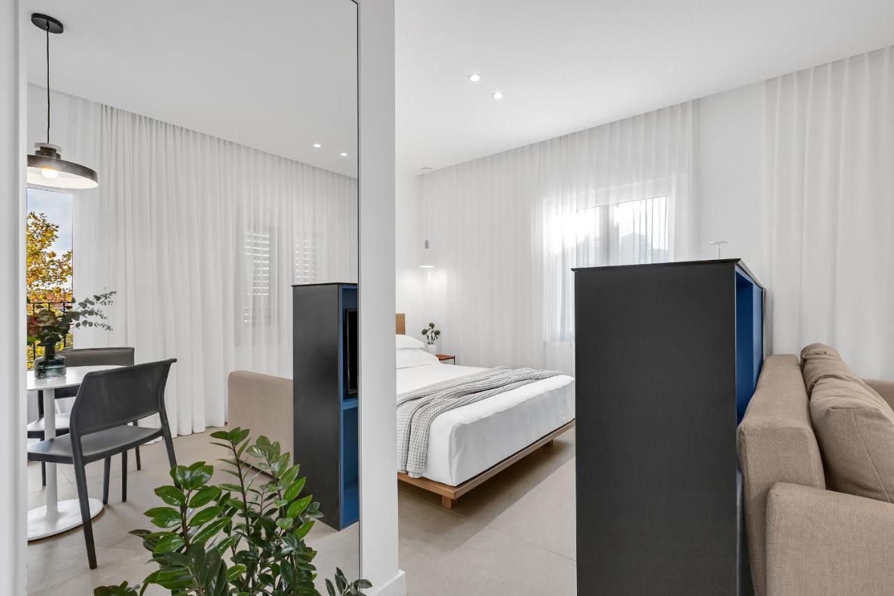 Apartments Villa Lili Tučepi Exteriör bild